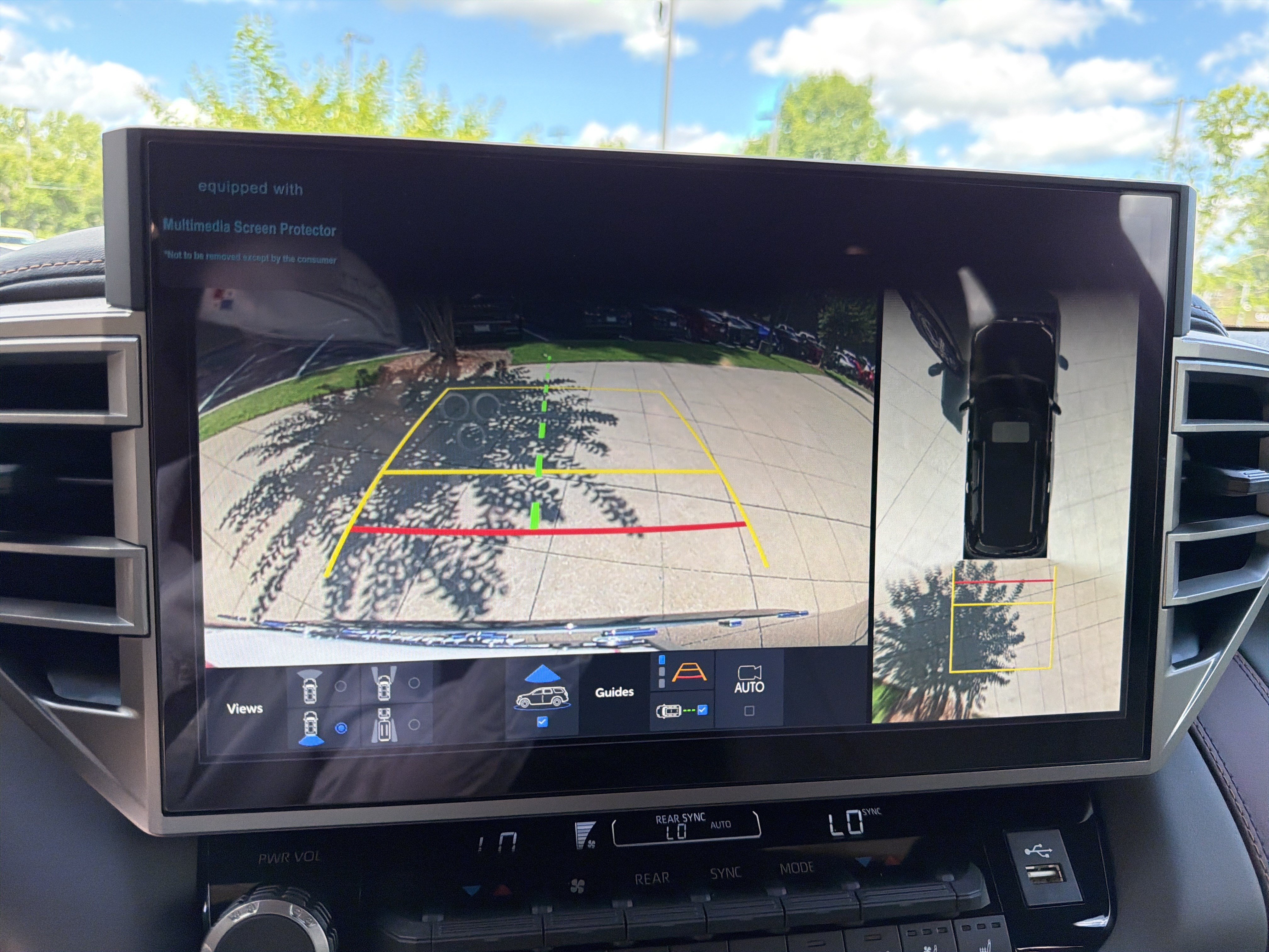 Used 2026 Toyota Sequoia Capstone AWD/4WD image 32