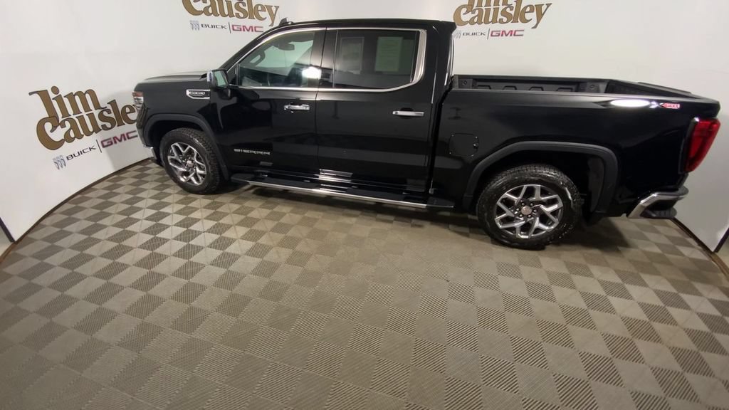Certified 2023 GMC Sierra 1500 SLT w/ SLT Premium Plus Package AWD/4WD image 5