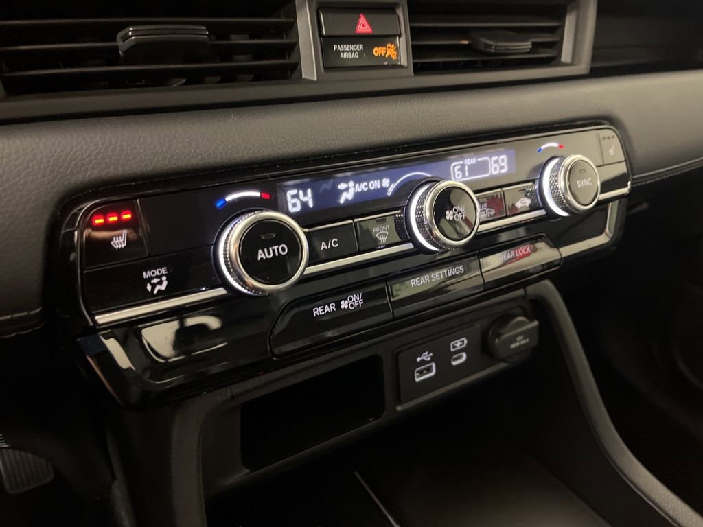 Used 2024 Honda Pilot Touring image 34