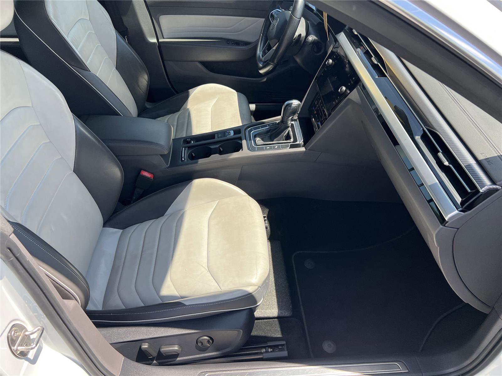 Used 2023 Volkswagen Arteon SEL Premium AWD/4WD image 26
