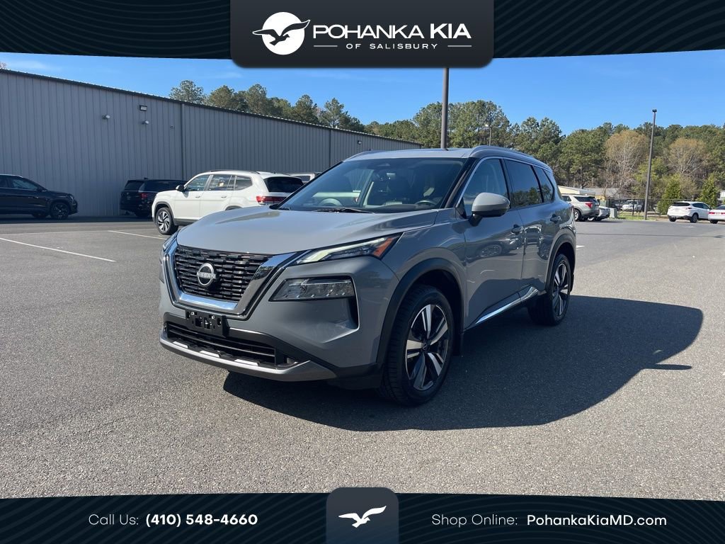 Used 2023 Nissan Rogue SL image 1