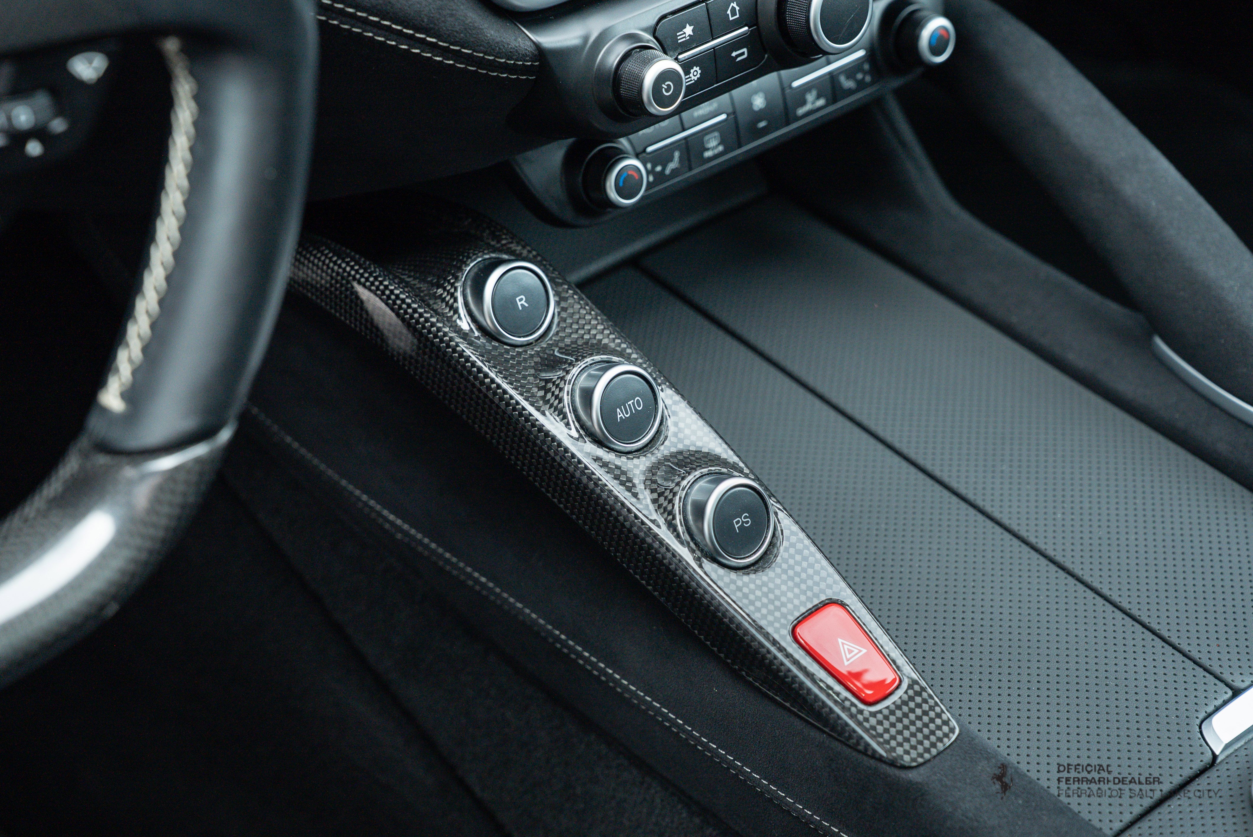 Used 2019 Ferrari GTC4Lusso image 15