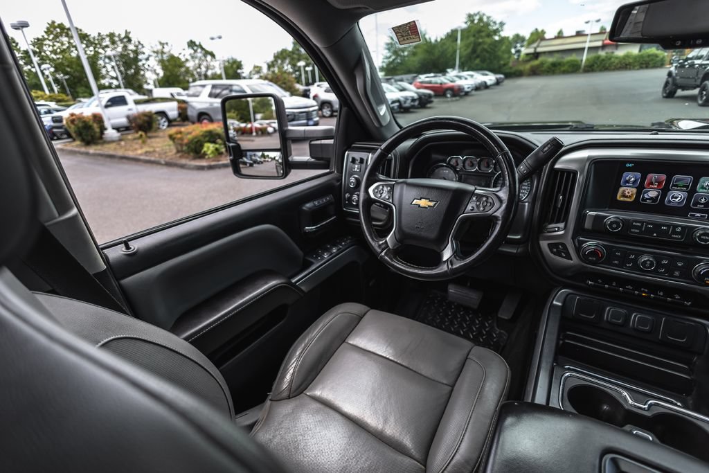 Used 2017 Chevrolet Silverado 3500 LTZ w/ Midnight Edition AWD/4WD image 22