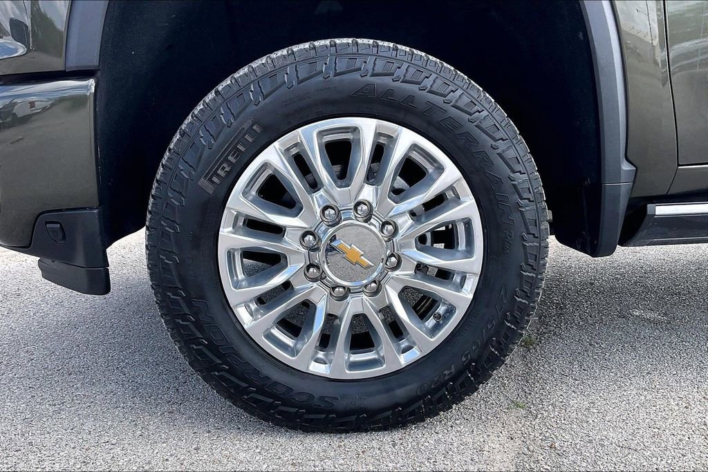 Used 2023 Chevrolet Silverado 3500 High Country w/ Z71 Off-Road Package AWD/4WD image 35