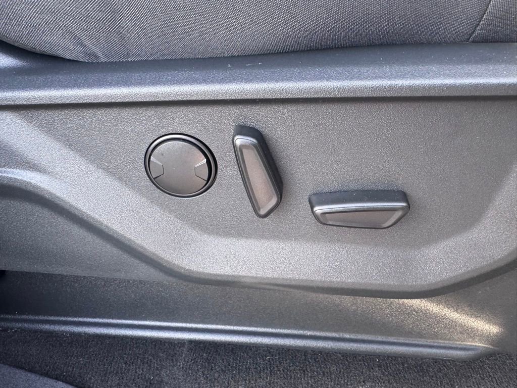 Used 2025 Ford Expedition Max Active image 25