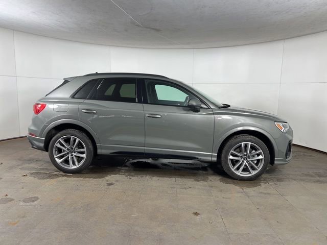 Certified 2023 Audi Q3 2.0T Premium Plus image 8