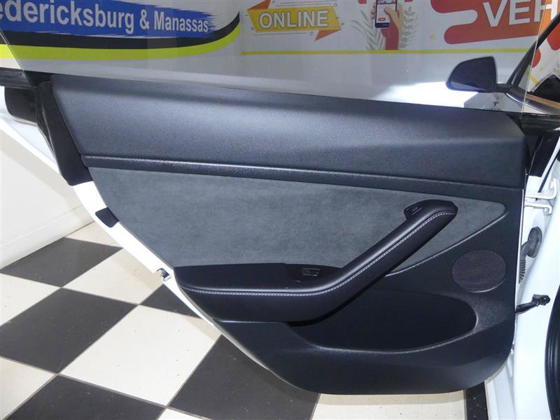 Used 2023 Tesla Model 3 Standard Range RWD image 23