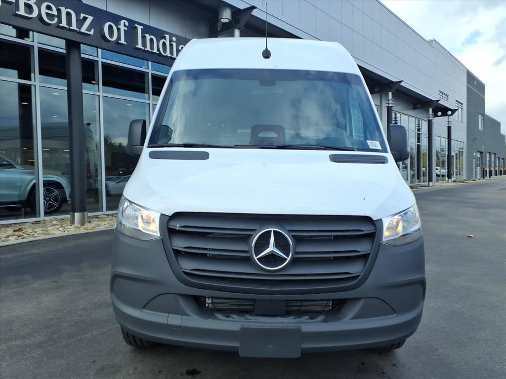 Used 2026 Mercedes-Benz Sprinter 2500 image 9