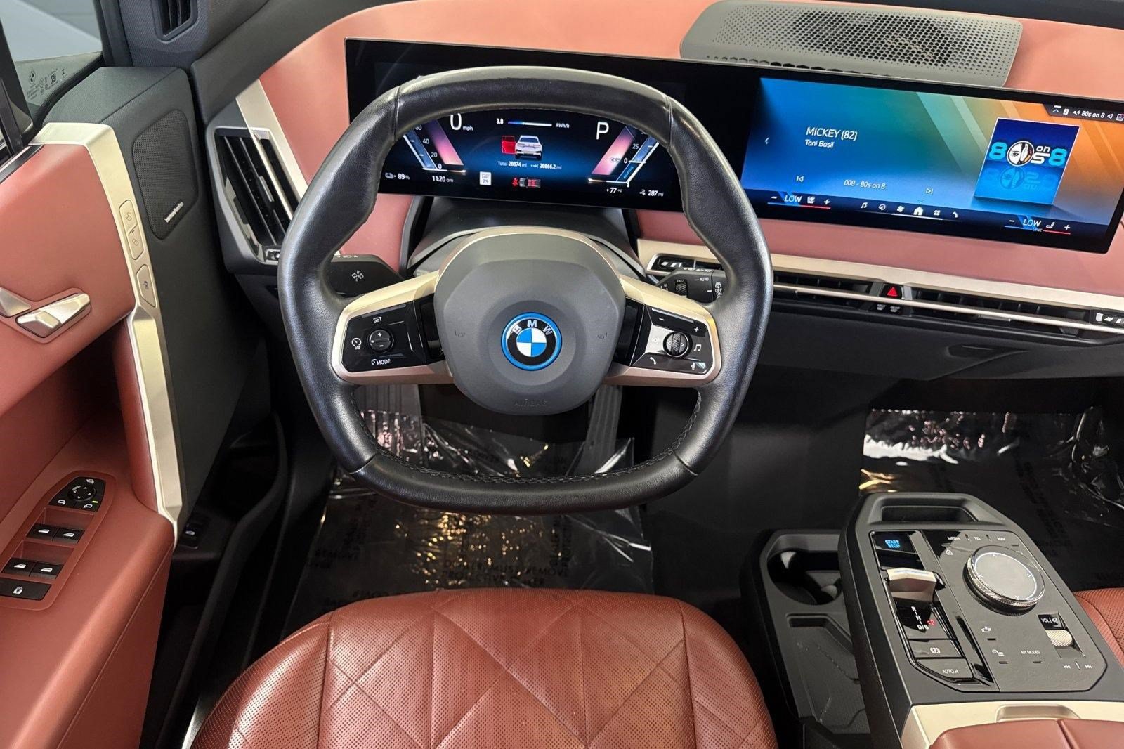 Certified 2024 BMW iX xDrive50 w/ Sport Package AWD/4WD image 32