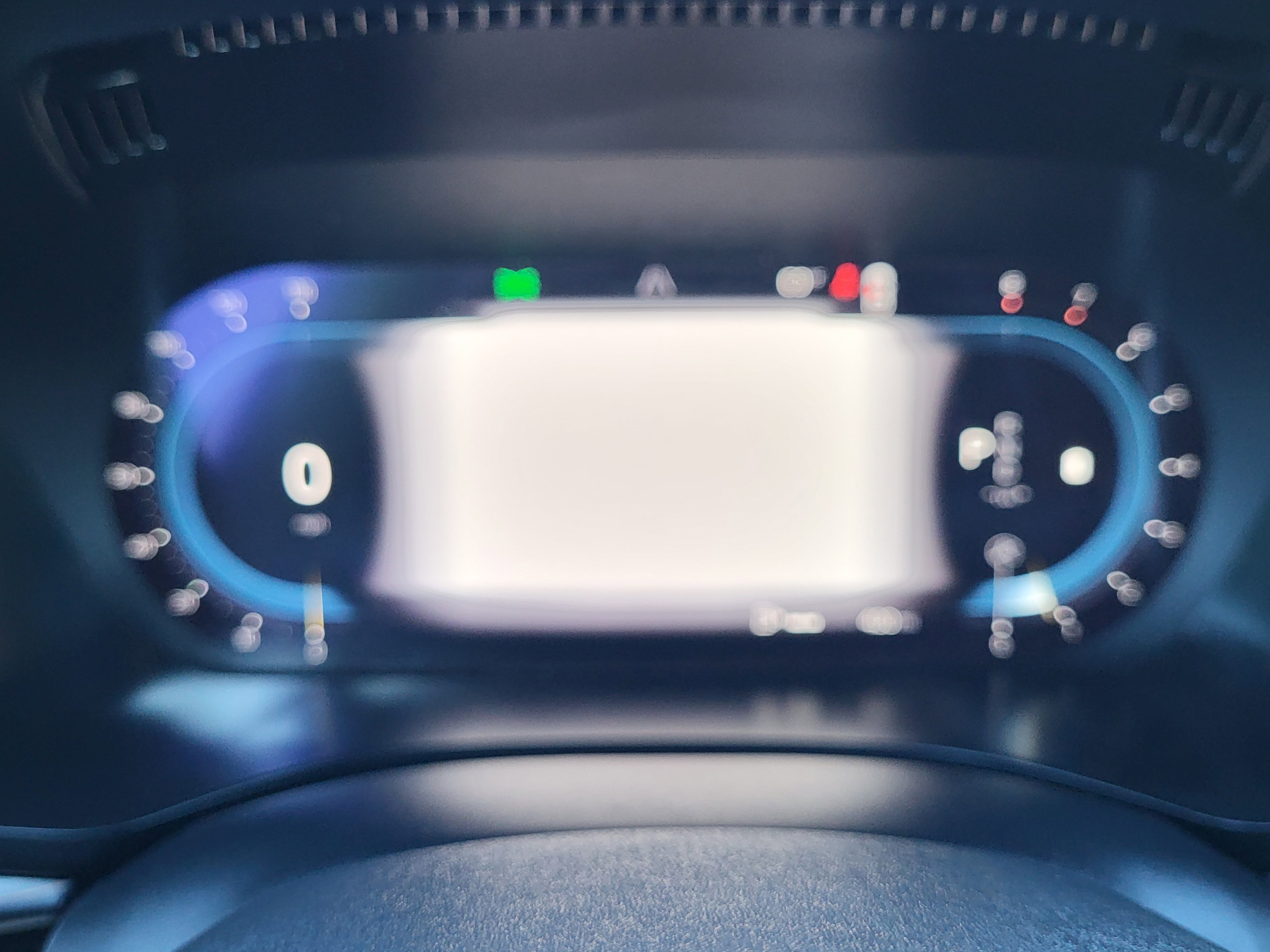 Certified 2023 Volvo XC60 B5 Ultimate w/ Protection Package Premier image 23