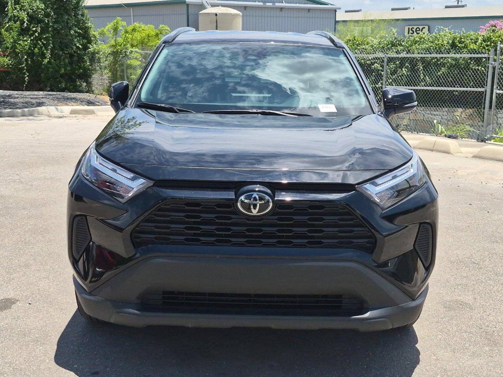 Certified 2025 Toyota RAV4 XLE AWD/4WD image 8