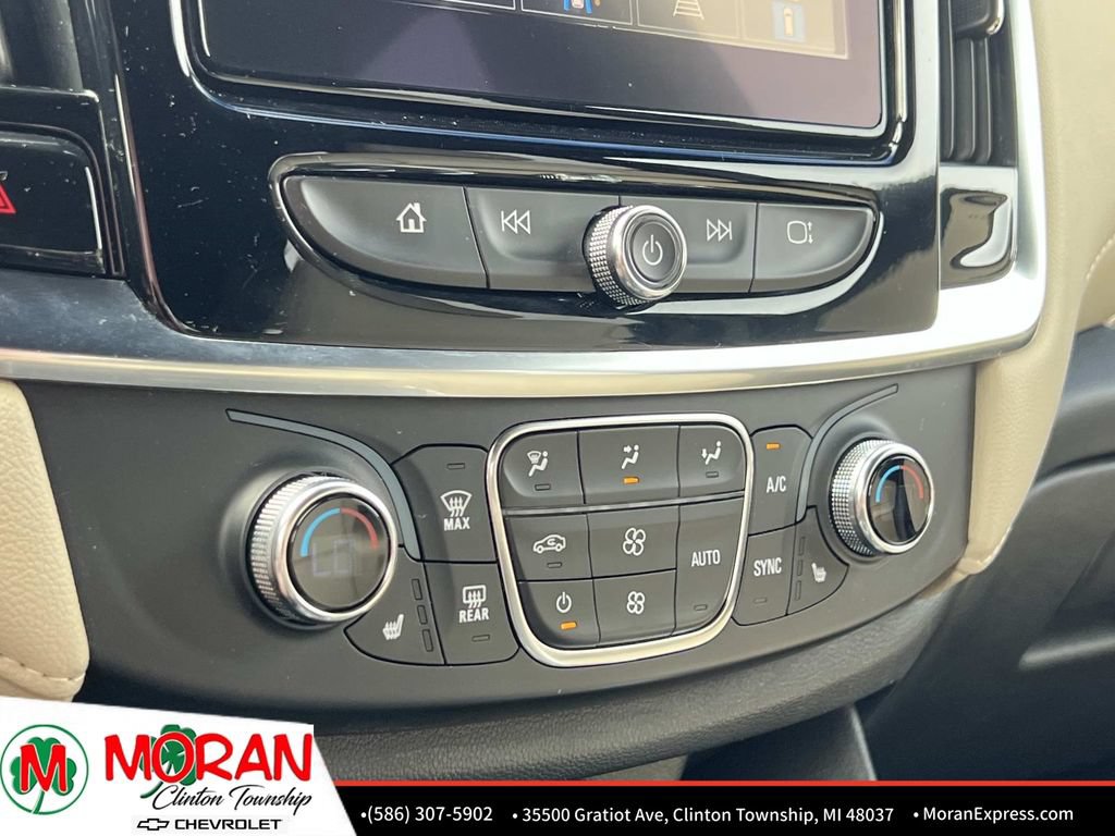 Certified 2022 Chevrolet Traverse LT w/ LT Premium Package FWD image 24