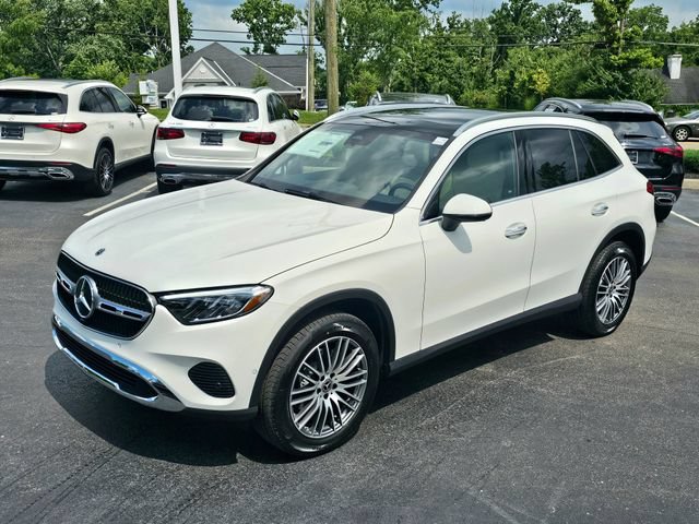New 2026 Mercedes-Benz GLC 300 4MATIC image 3