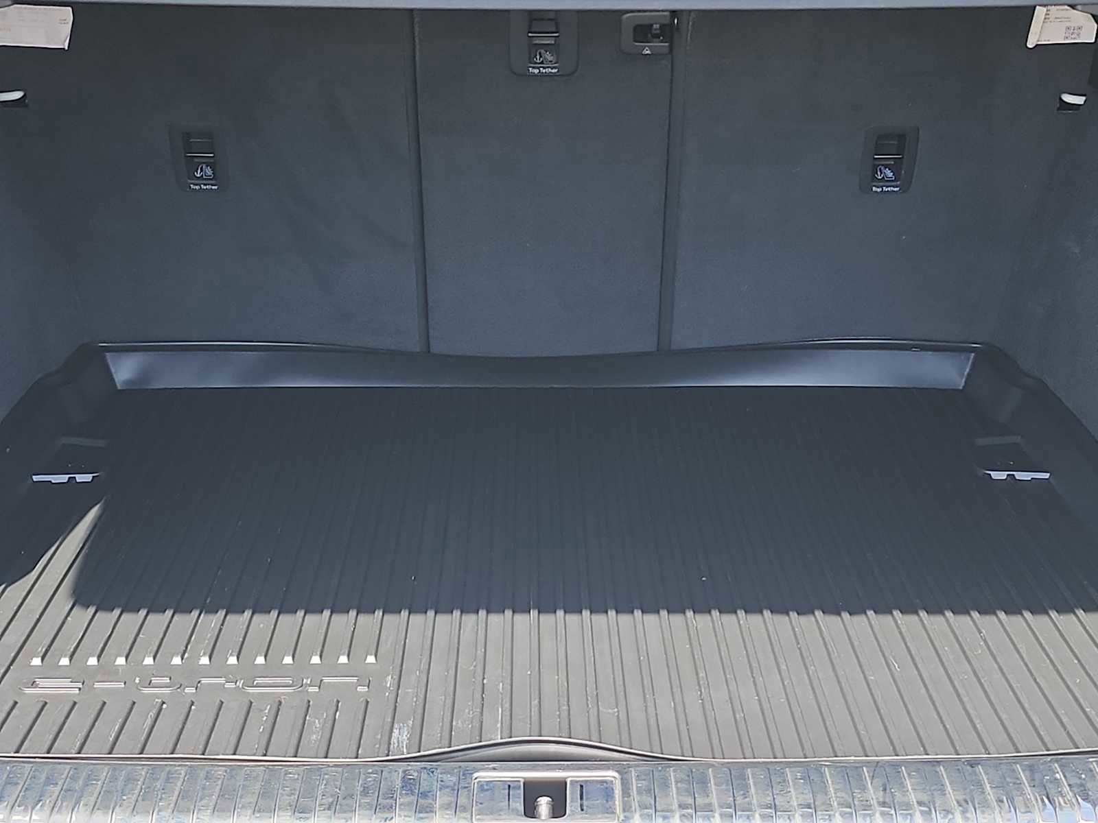 Used 2022 Audi e-tron Premium image 23