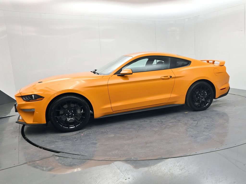 Used 2018 Ford Mustang EcoBoost w/ Ecoboost Performance Package image 4
