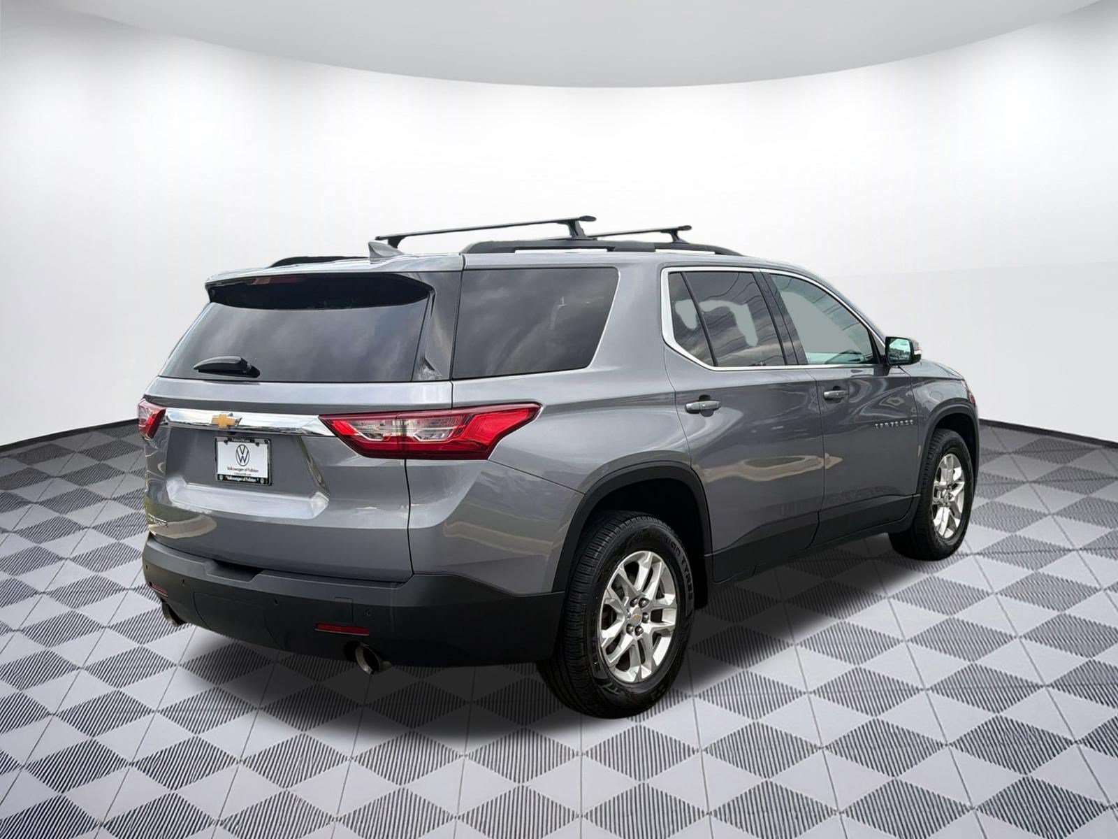 Used 2019 Chevrolet Traverse LT FWD image 9