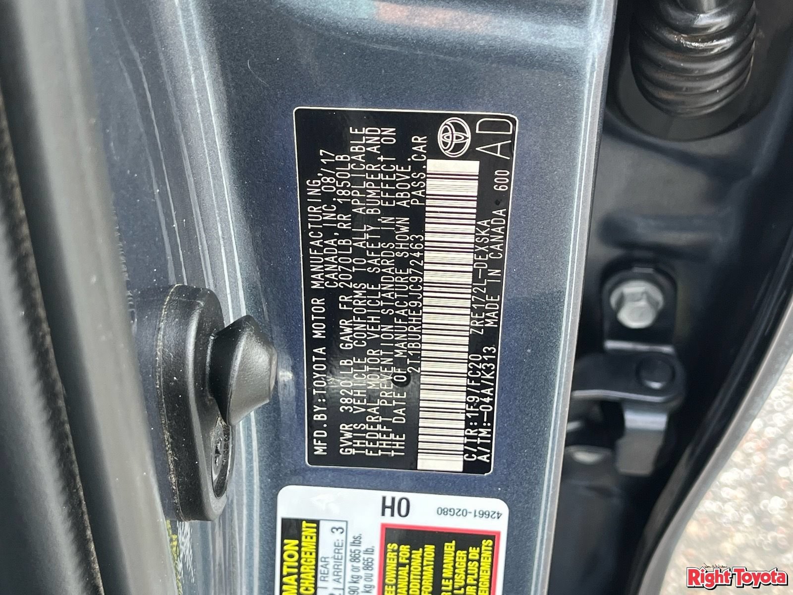 Certified 2018 Toyota Corolla SE FWD image 34