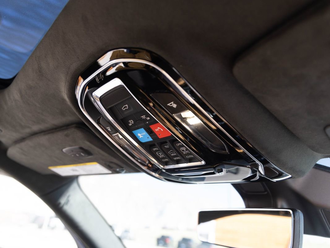 Used 2022 Jeep Grand Cherokee Summit image 33