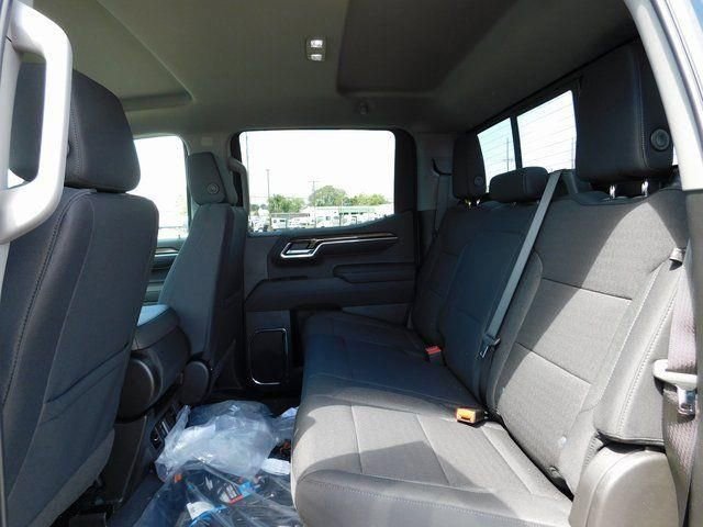 New 2025 Chevrolet Silverado 1500 LT w/ Z71 Off-Road Package AWD/4WD image 16