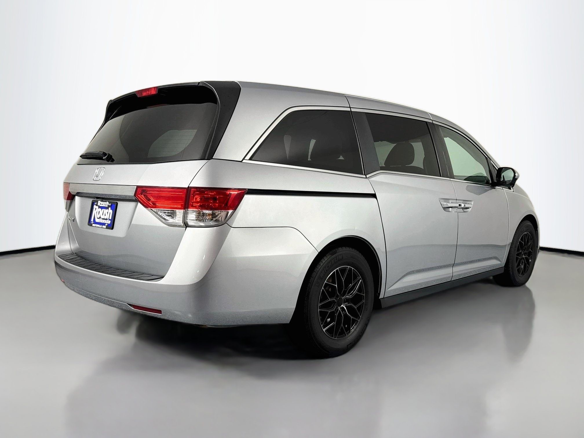 Used 2017 Honda Odyssey EX image 5