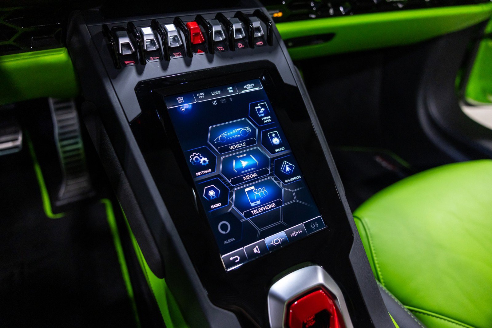 Used 2023 Lamborghini Huracan EVO AWD/4WD image 46