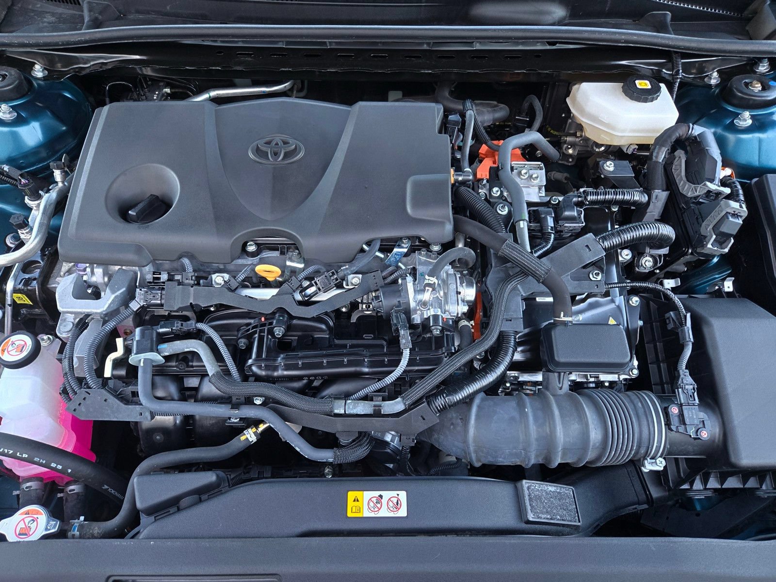 Used 2025 Toyota Camry SE FWD image 24