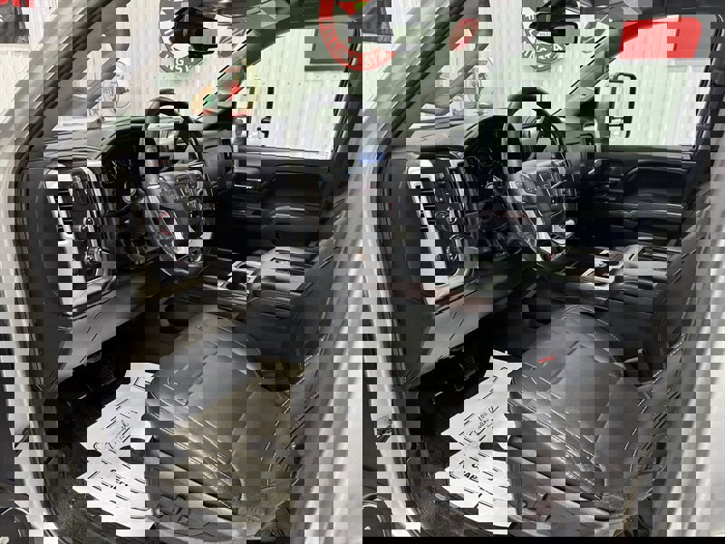 Used 2016 GMC Sierra 2500 SLT w/ Duramax Plus Package image 6