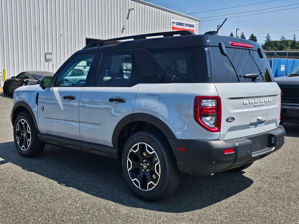 New 2026 Ford Bronco Sport Outer Banks w/ Outer Banks Tech Package+ AWD/4WD image 7