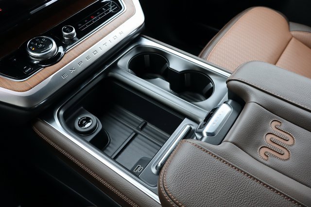 New 2026 Ford Expedition King Ranch image 28