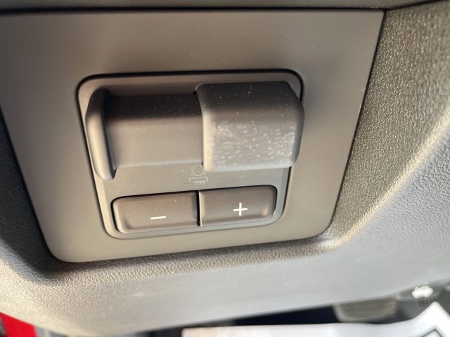 Used 2025 GMC Canyon Elevation image 15