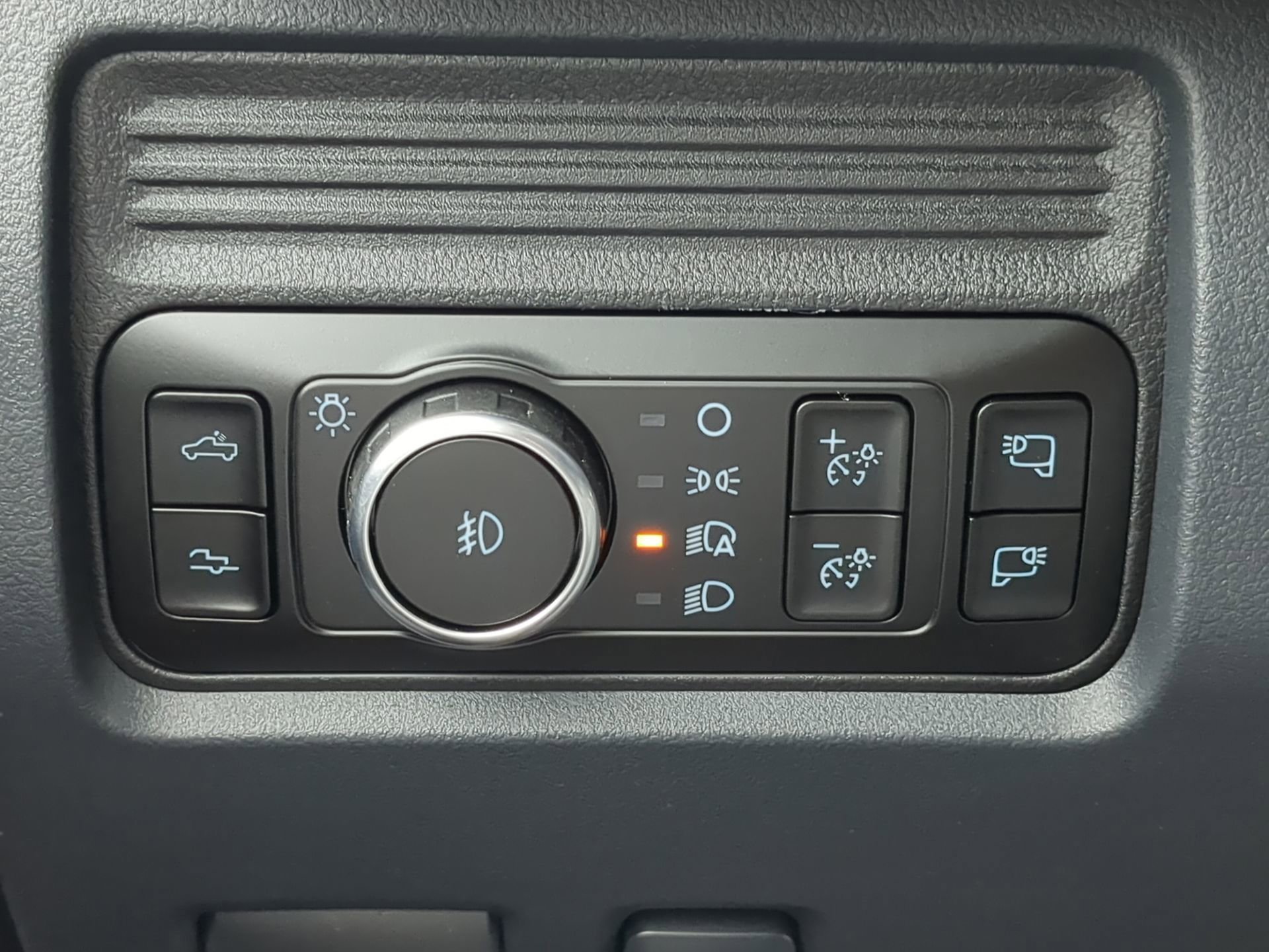 New 2026 Ford F250 Platinum w/ Tremor Off-Road Package image 61