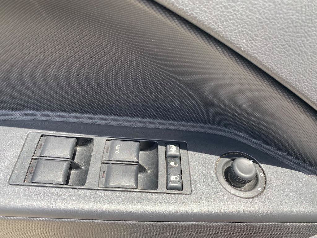 Used 2008 Dodge Caliber SE w/ SE Plus Group FWD image 34
