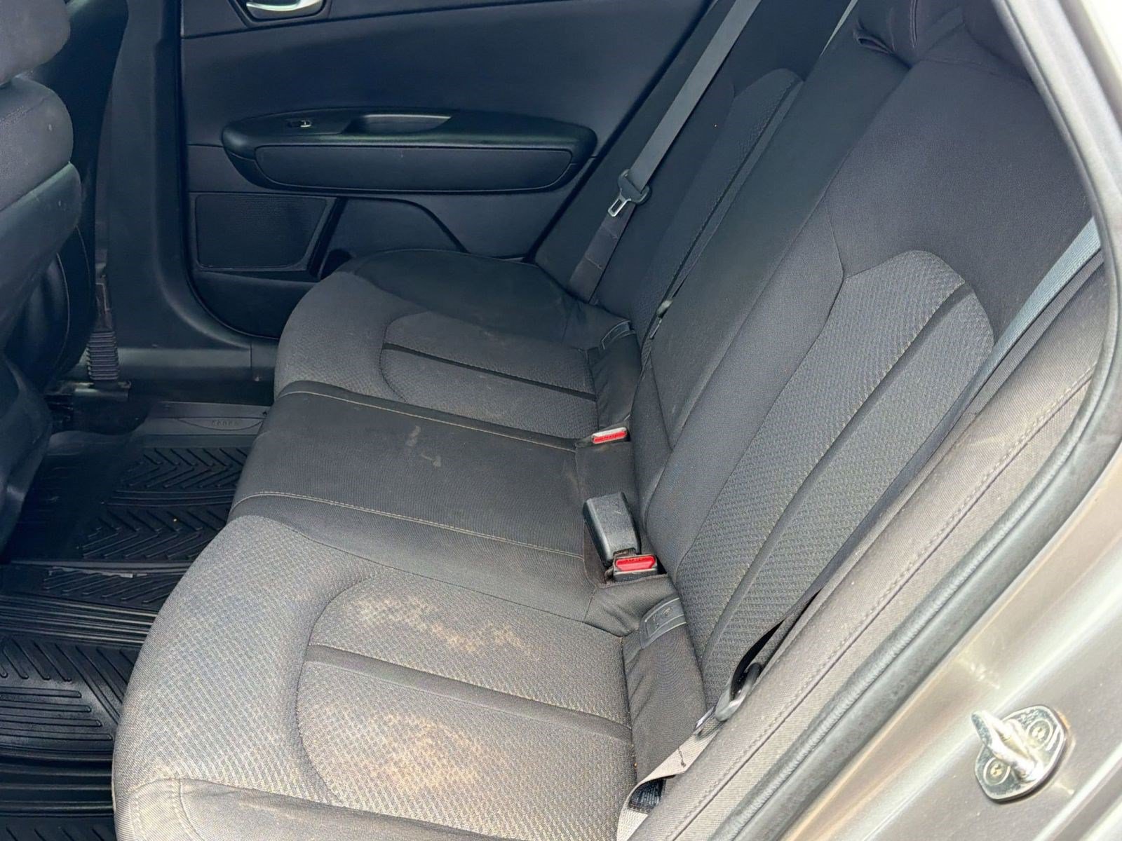 Used 2018 Kia Optima LX FWD image 14