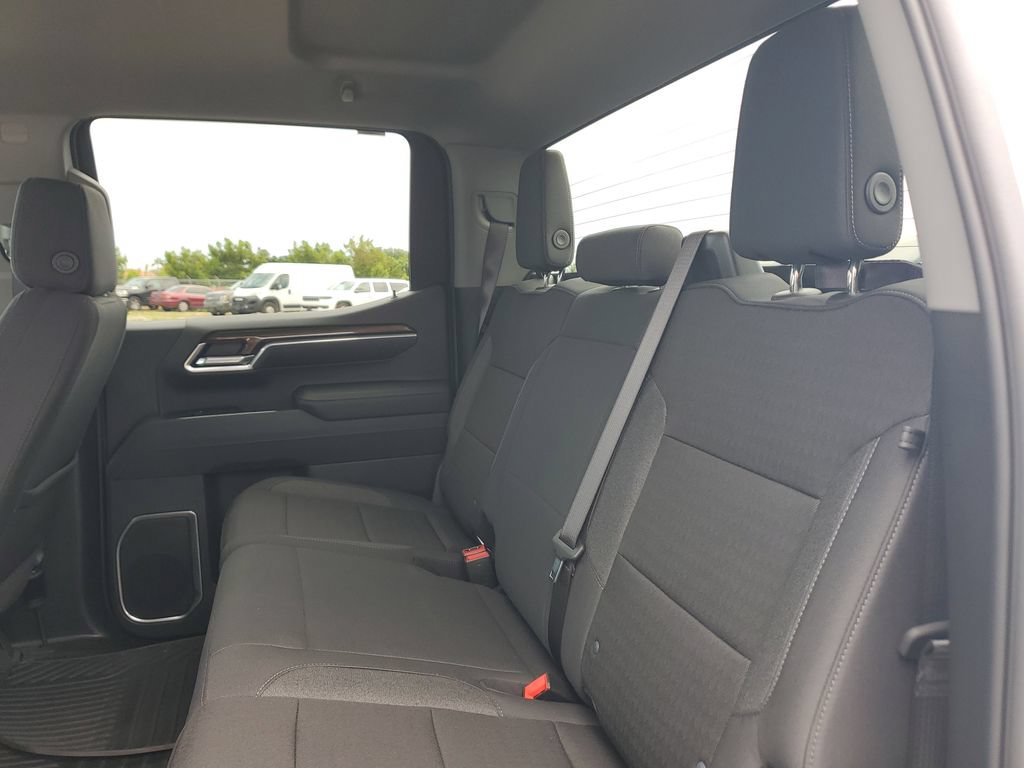 Used 2026 Chevrolet Silverado 1500 LT RWD image 16