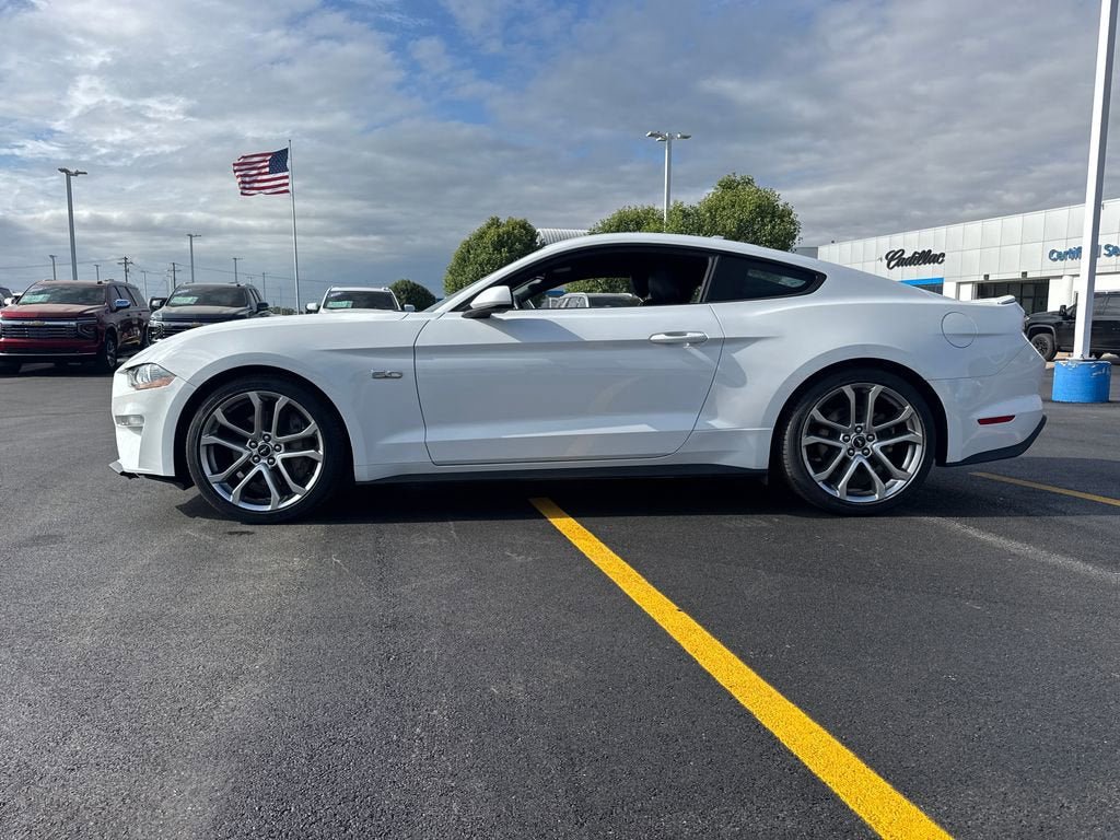 Used 2022 Ford Mustang GT Premium RWD image 3