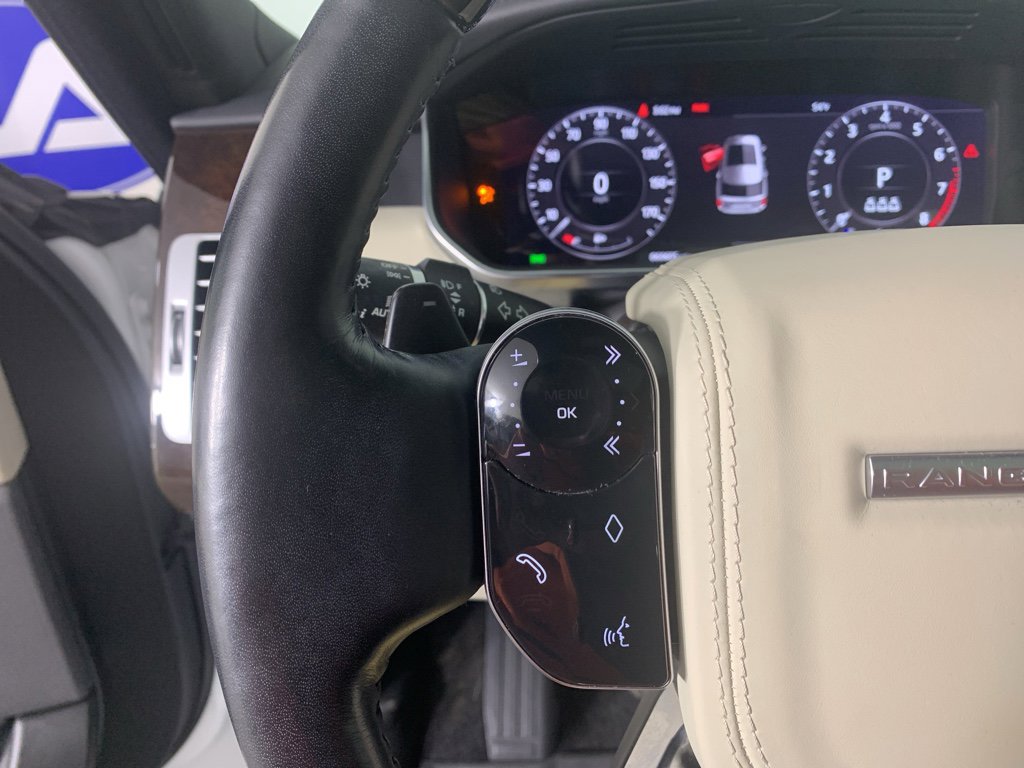 Used 2020 Land Rover Range Rover Long Wheelbase HSE image 18