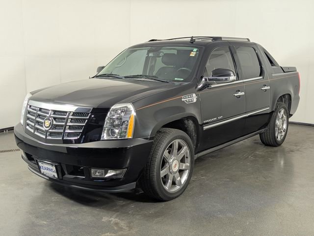 Used 2013 Cadillac Escalade EXT Premium image 4