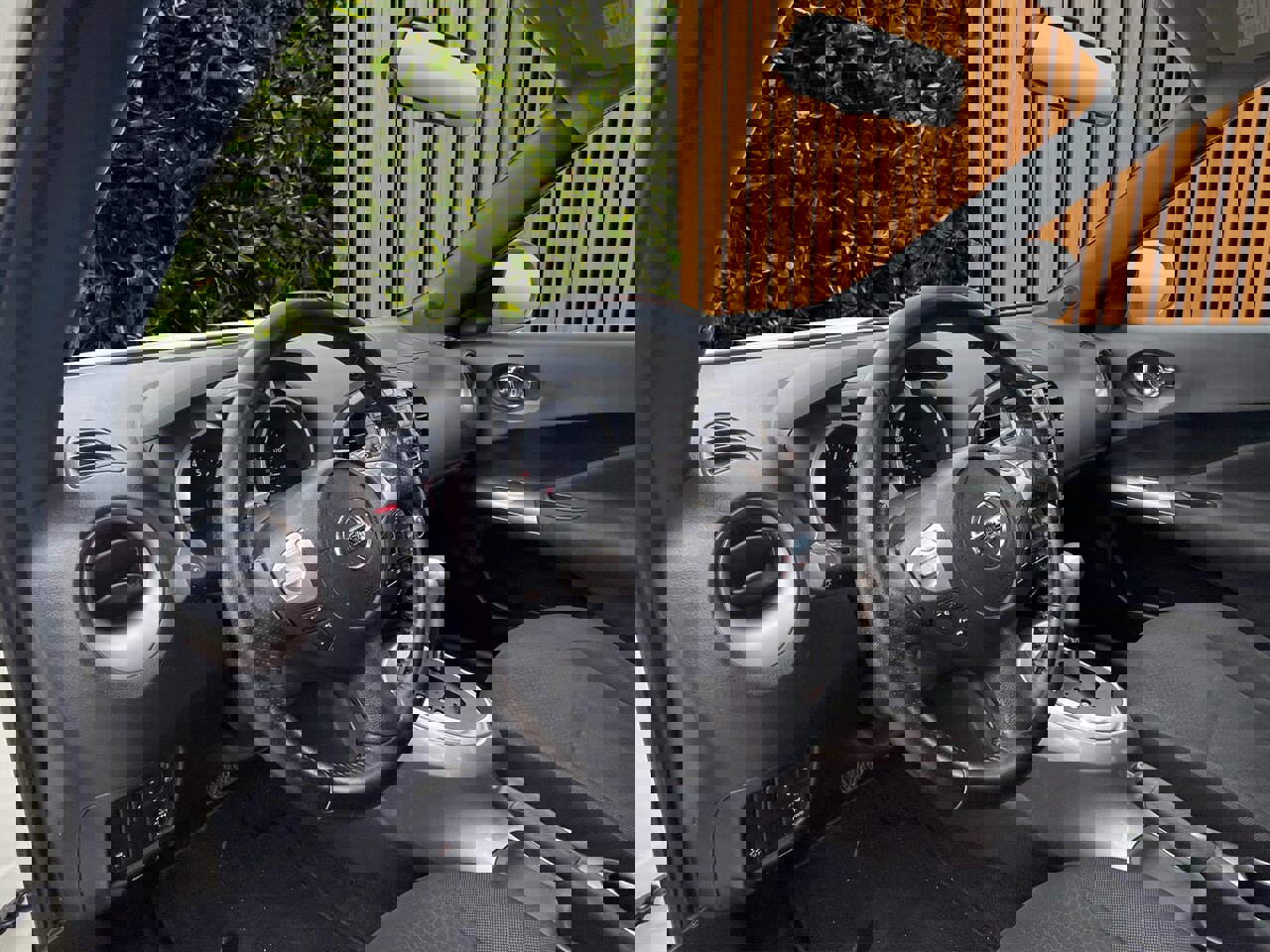 Used 2012 Nissan Juke SV image 18