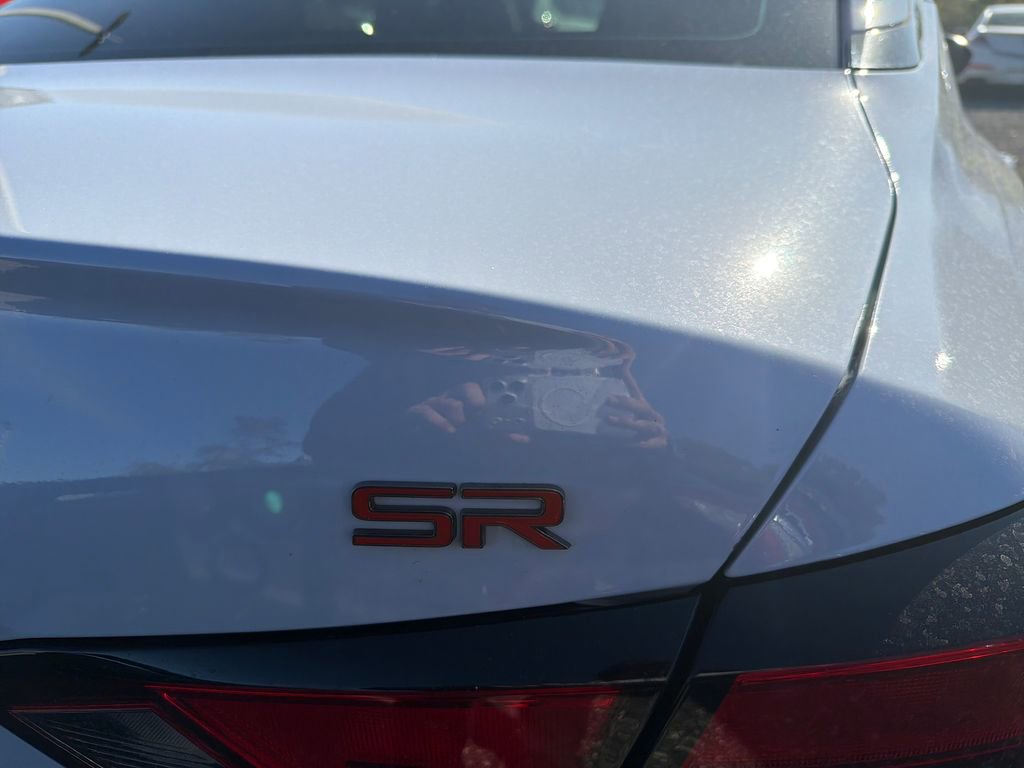 Used 2024 Nissan Altima 2.5 SR w/ SR Premium Package image 14