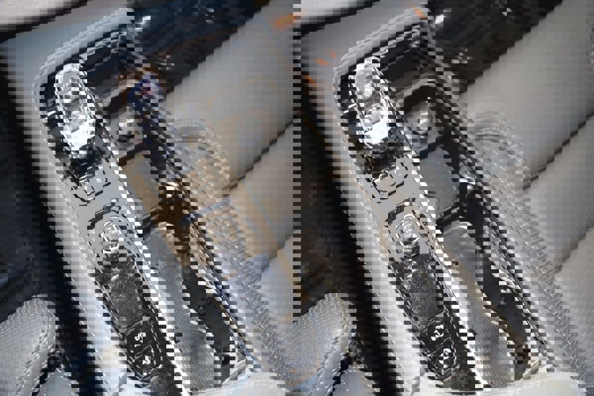 Used 2024 Volvo XC90 T8 Ultimate w/ Protection Package Premier image 30