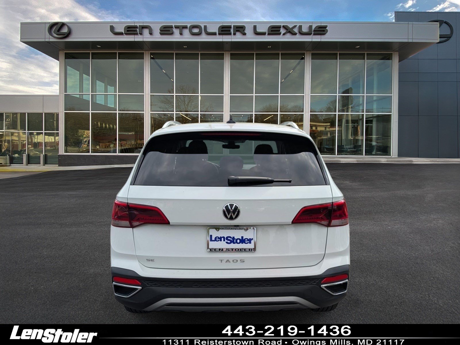 Used 2024 Volkswagen Taos SE FWD image 4