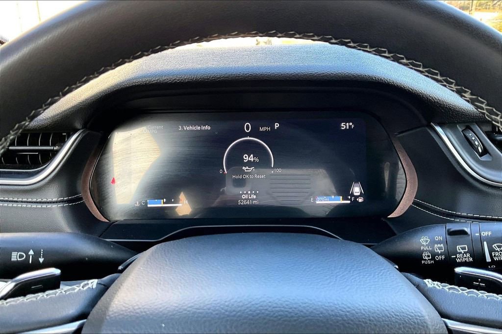 Used 2024 Jeep Grand Cherokee L Laredo image 9