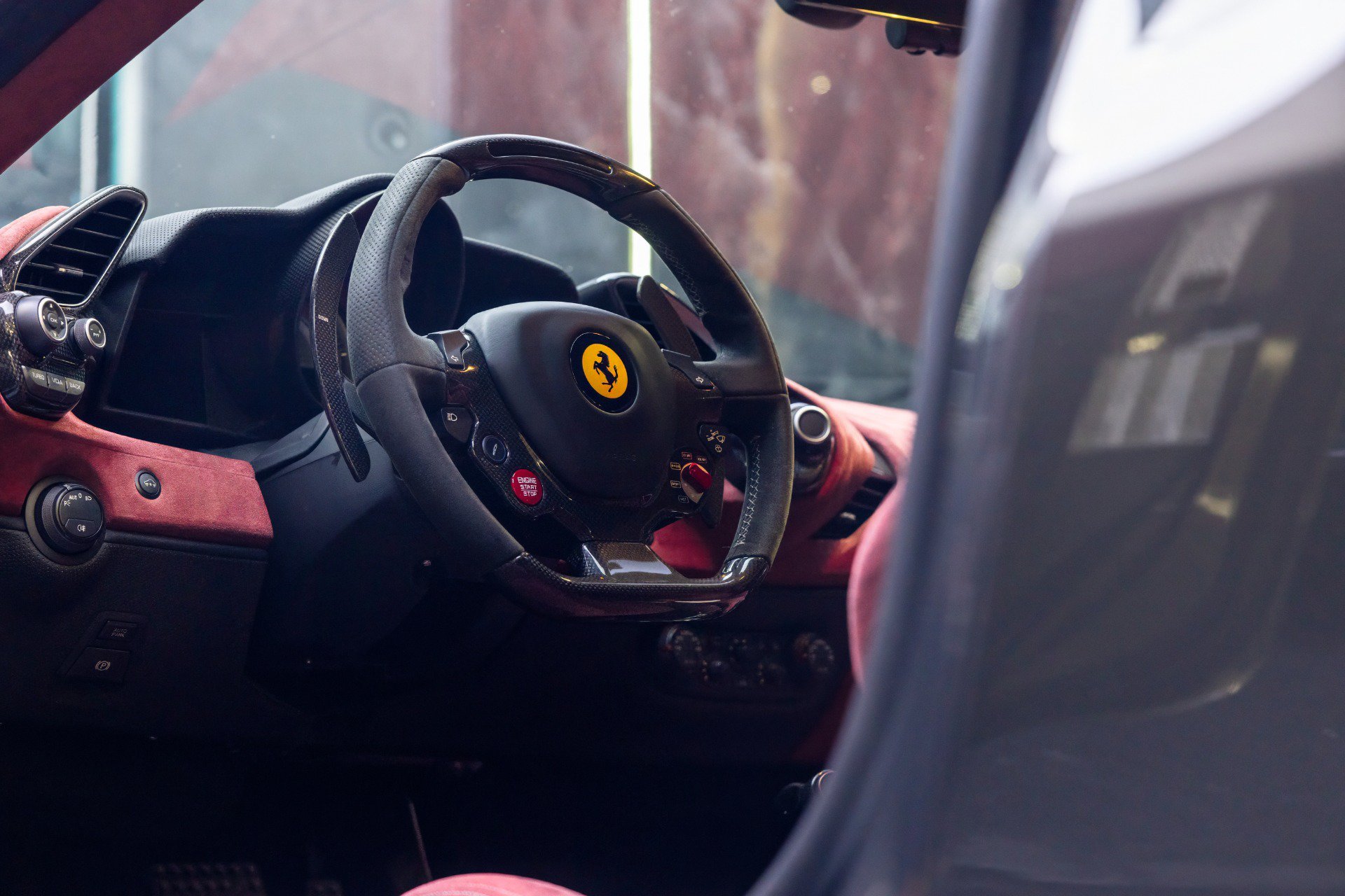Used 2019 Ferrari 488 Pista Coupe RWD image 32
