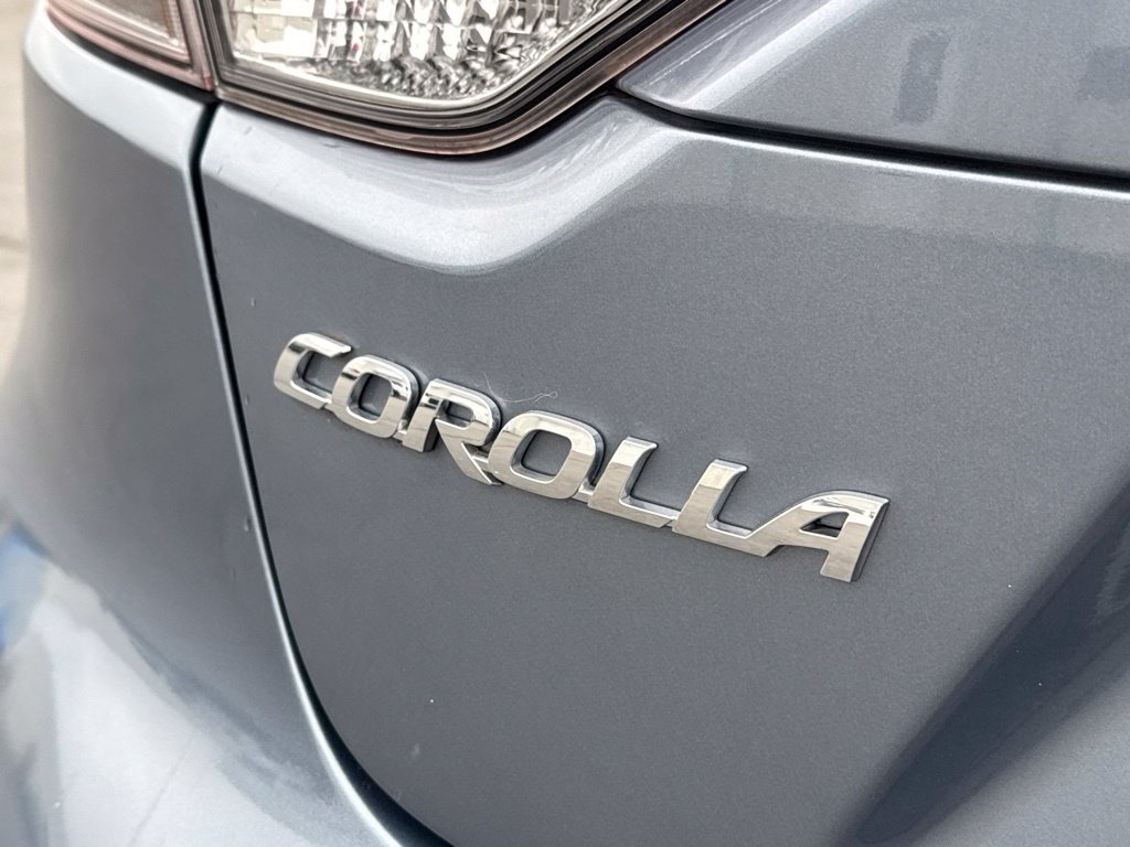 Used 2024 Toyota Corolla LE FWD image 11