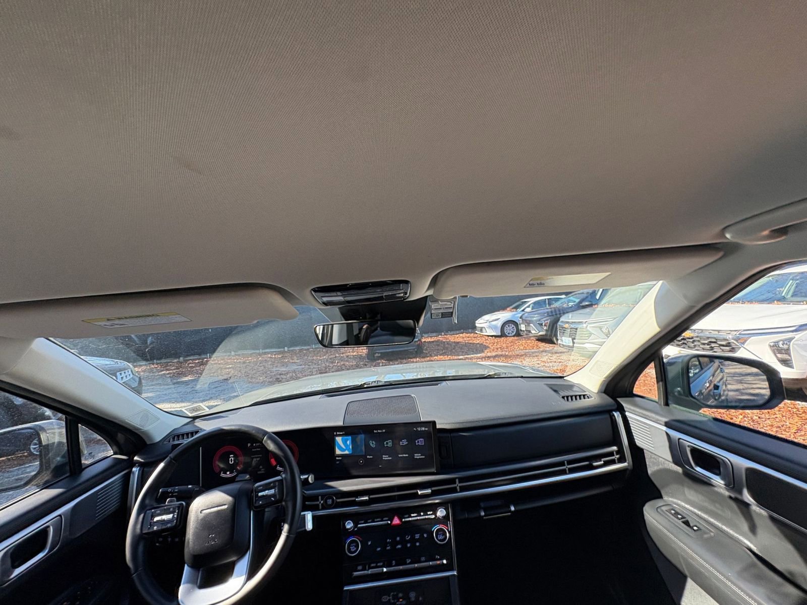 Used 2025 Hyundai Santa Fe SEL image 29