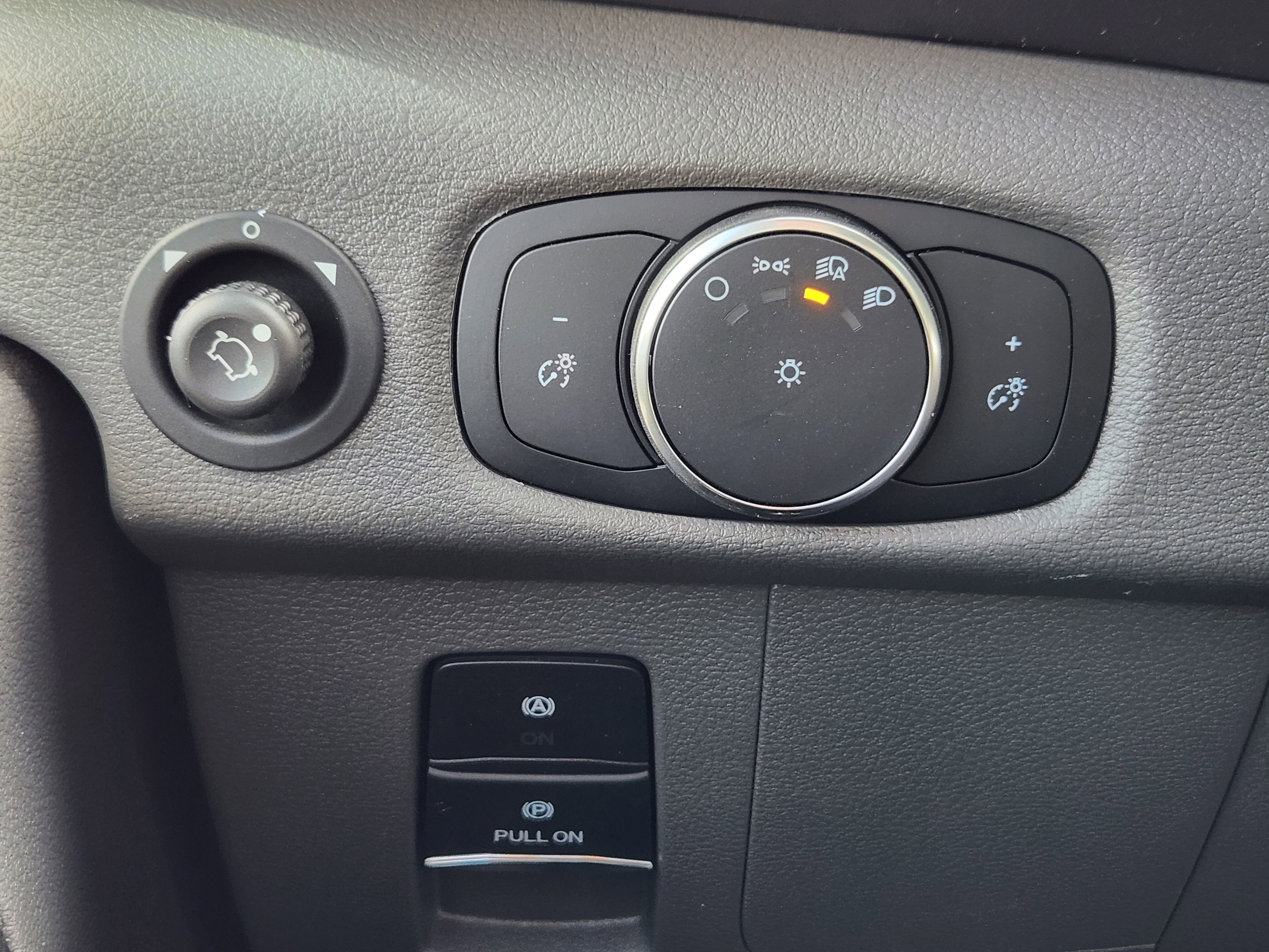 New 2026 Ford Transit 350 148 Medium Roof AWD image 28