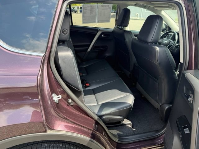 Used 2017 Toyota RAV4 Limited AWD/4WD image 10