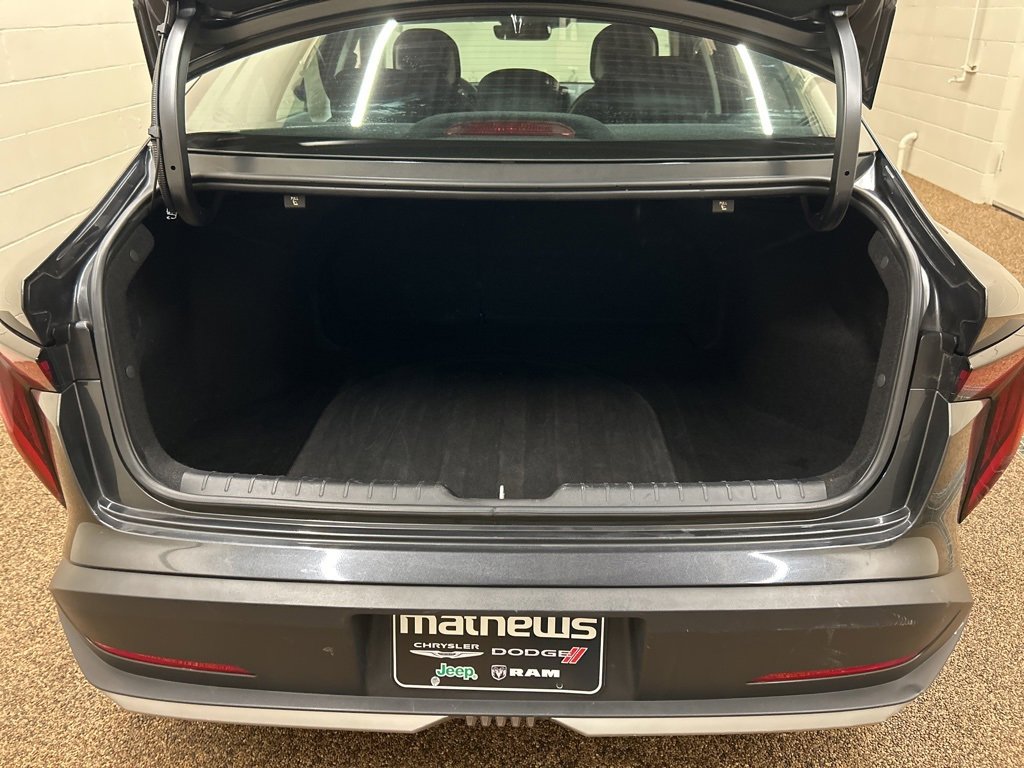 Used 2025 Kia K4 LXS image 11