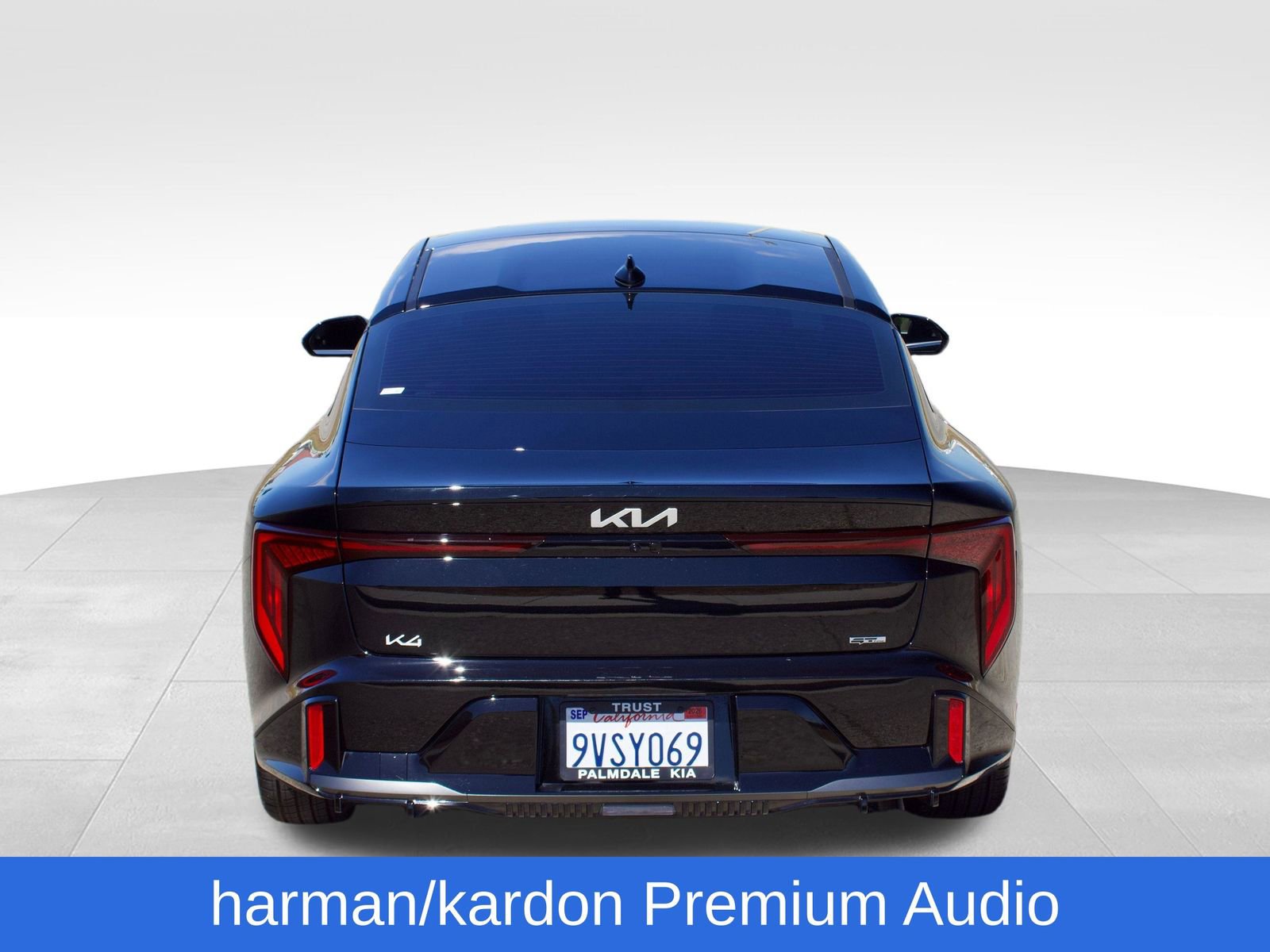 Used 2025 Kia K4 GT-Line w/ GT-Line Premium Package FWD image 6