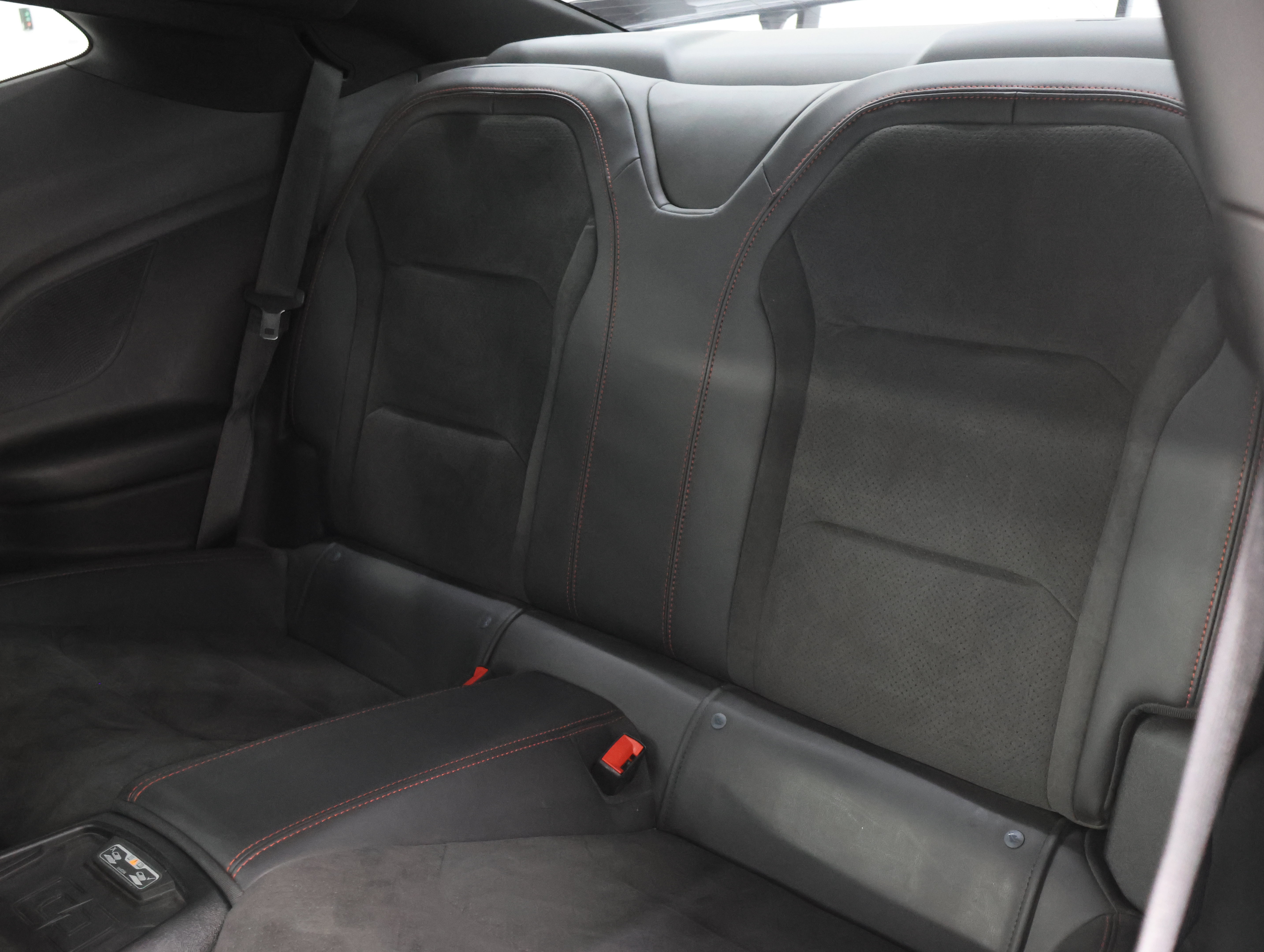 Used 2023 Chevrolet Camaro ZL1 RWD image 9